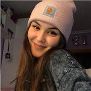 Puedo ayudar a comprender las Matemáticas para niños de la ESO o Primaria. Me considero una chica muy paciente y con muchas ganas de enseñar a los demás para aprender yo también